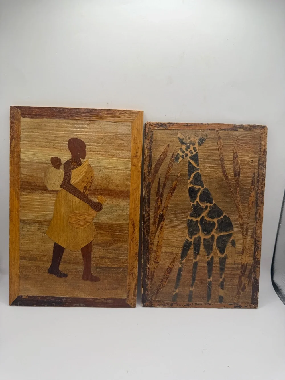 Vintage Kenya Banana Leaf Art Set Giraffe Mother & Baby African Wall Decor